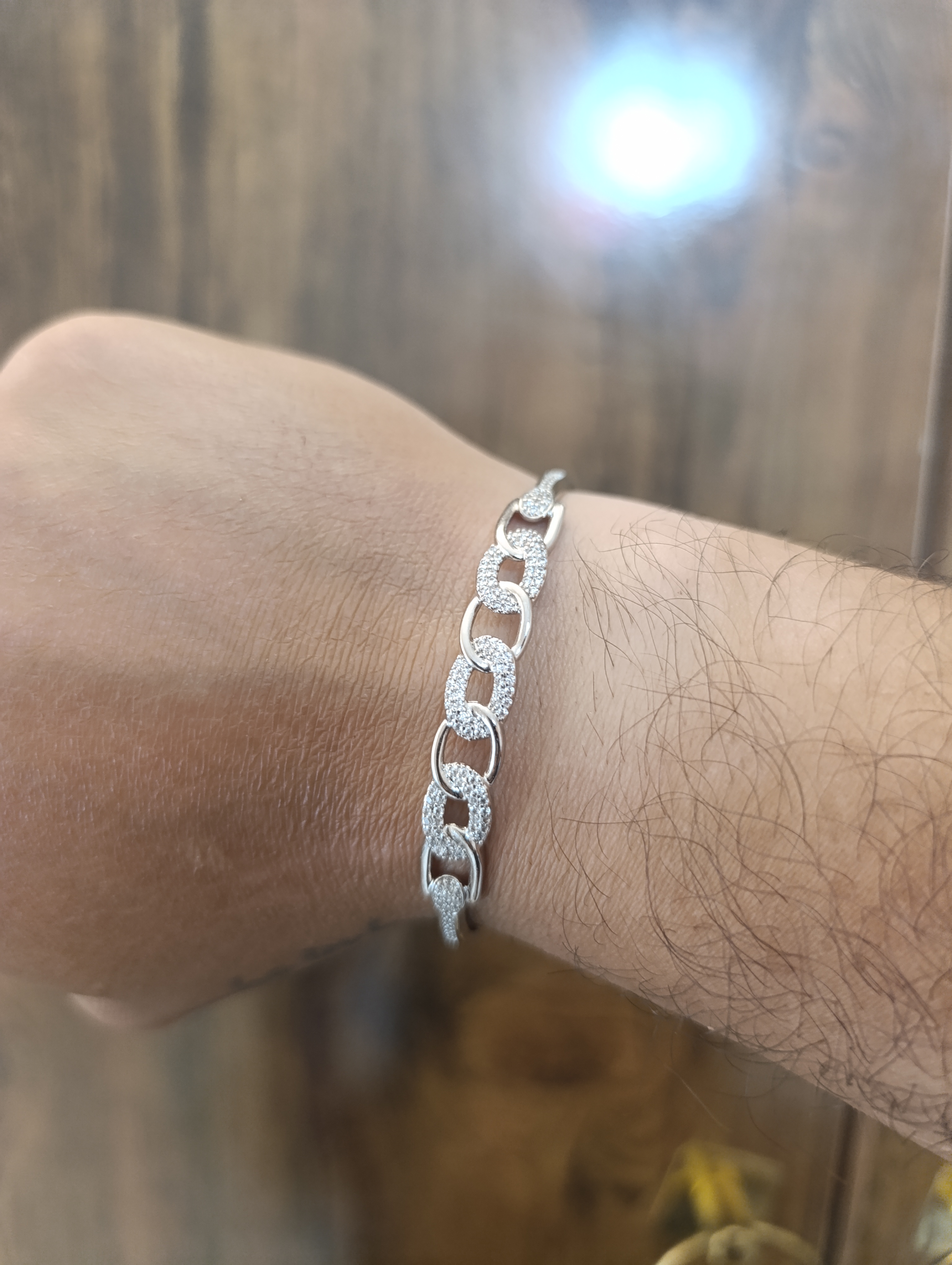 دستبند Cartier فول نگین تمام رادیوم با آب طلا شبه طلا ایتالیا